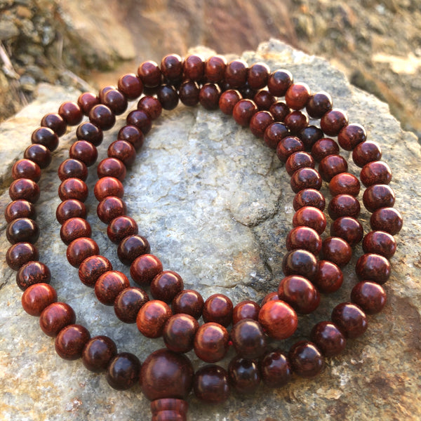 Red Sandalwood Mala – Tibetan Spirit