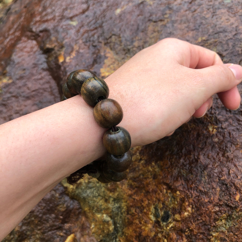 Green Sandalwood Wrist Mala