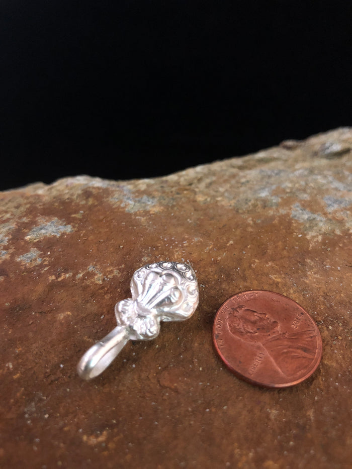 Silver on Copper Jewel Design Counter Clip